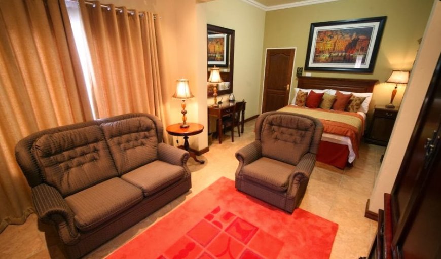 Honeymoon Suite: Suite Bedroom