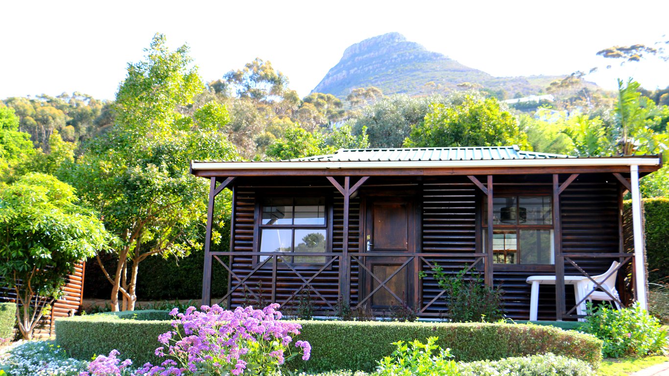 Manor Fest Mountain Cabins In Hout Bay Cape Town Best Price