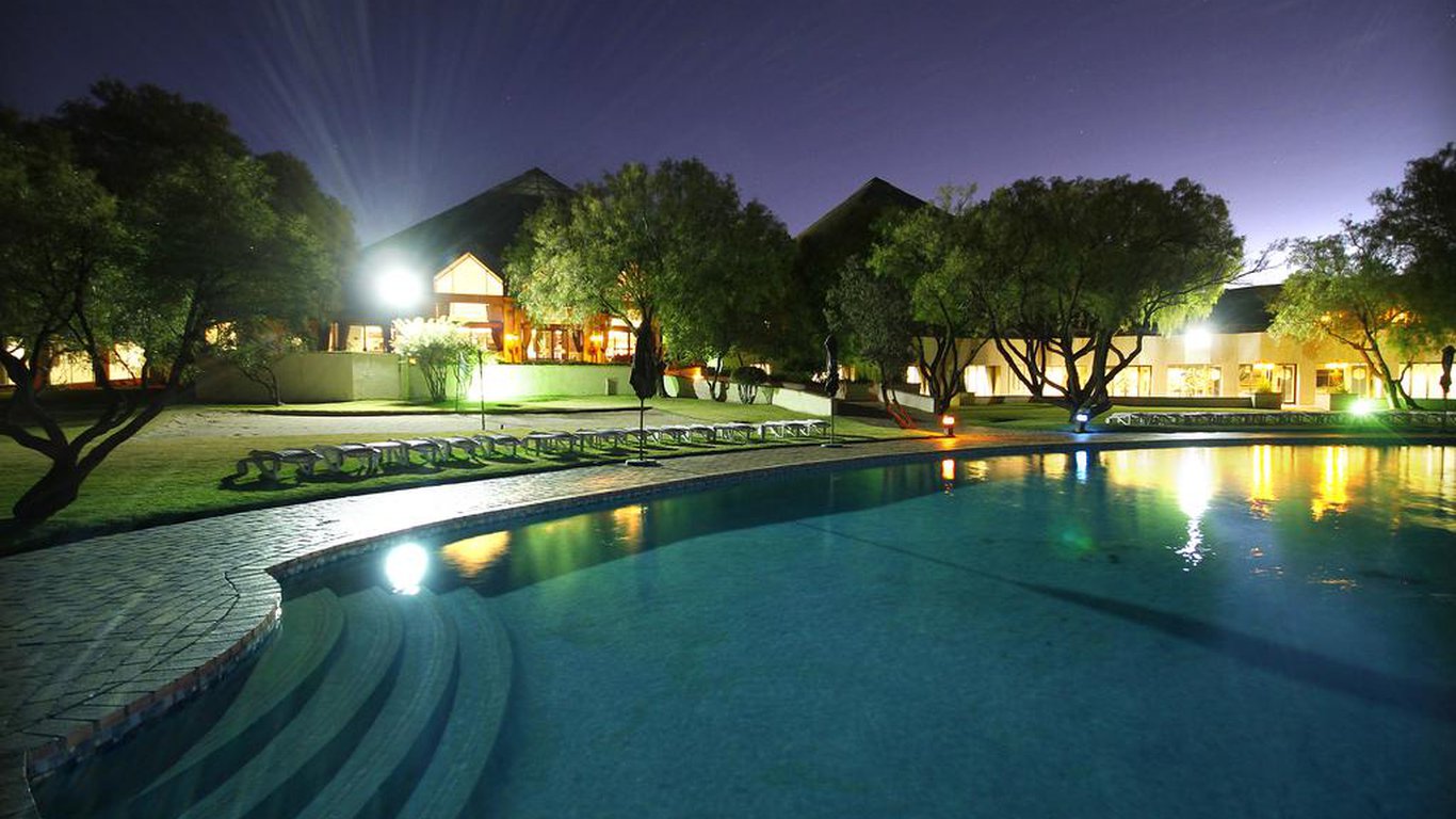 Black Mountain Leisure & Conference Hotel in Botshabelo — Best Price ...