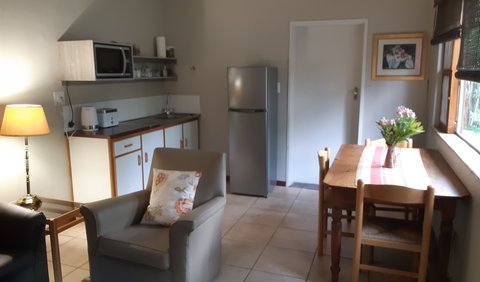 Self-catering flat: Self-catering flat