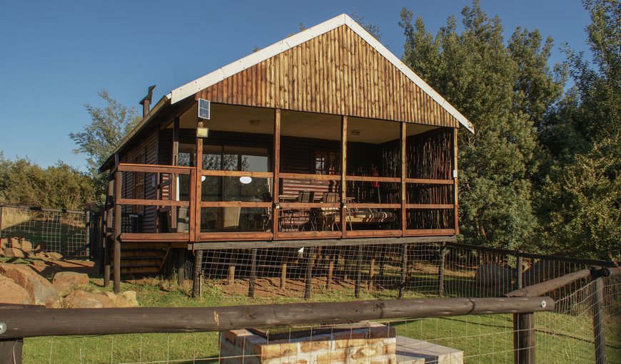 Wiggly Stone Cabin - Family: Wiggly stone Fenced