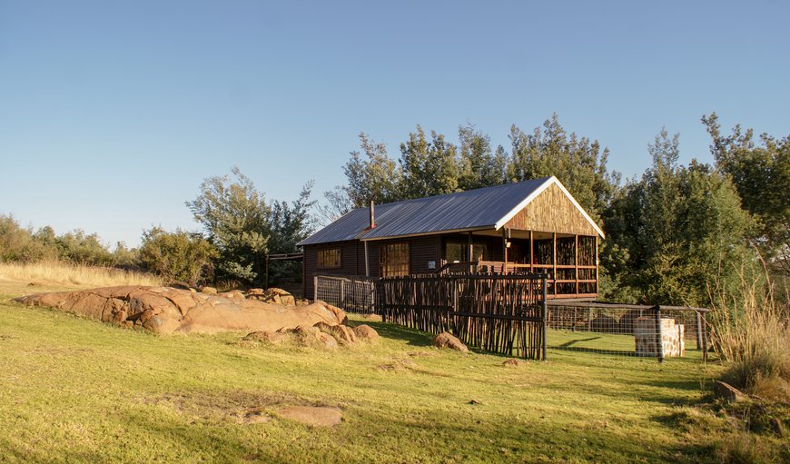 Wiggly Stone Cabin - Family: Wiggly stone Fenced