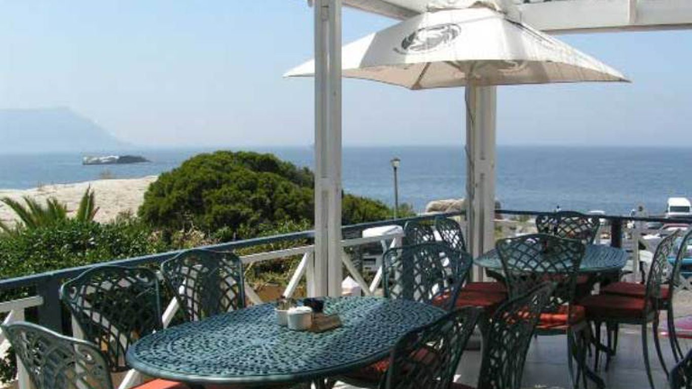 Boulders Beach Lodge In Simon S Town Cape Town Best Price Guaranteed