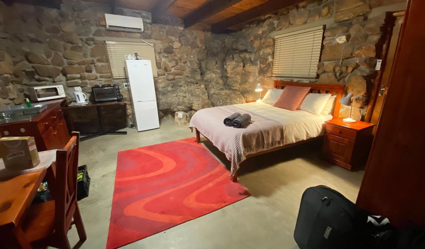 Stone Cottage 1, for 2 adults and 2 kids: Photo of the whole room