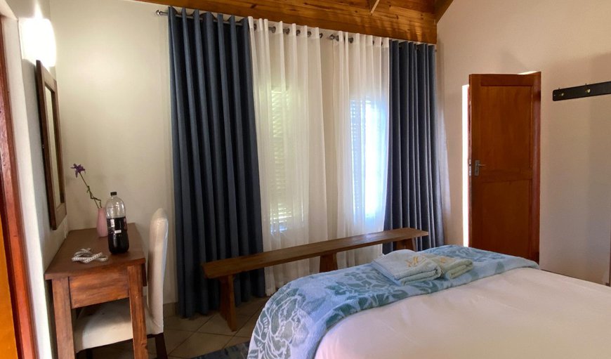 Chalet 5 - C5 - Sleeps 8: Photo of the whole room