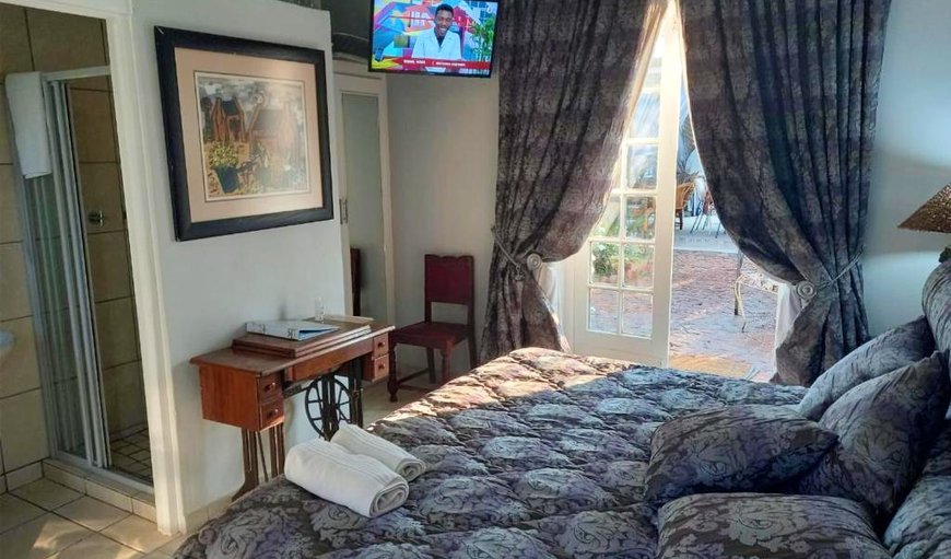 Standard Room With King, Garden Views: Standard Room with Garden Views