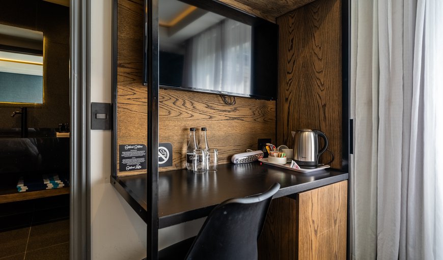 2 Sleeper Hotel Room Silver (No kitchen): Coffee Stand