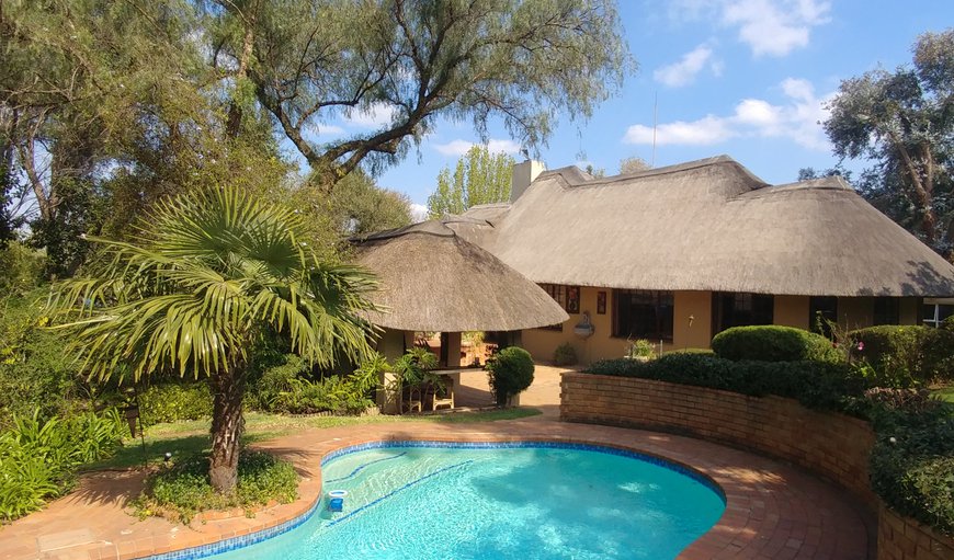 Welcome to Pepper Tree Bed & Breakfast in Paulshof, Johannesburg (Joburg), Gauteng, South Africa