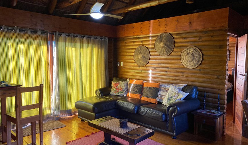 Comfort Self-catering Cabin: Self-Catering Cabin -Lounge area