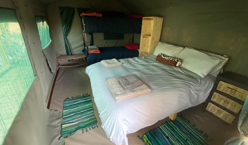 Tent 5, Family Tent on Deck at River: Family tent on deck at river incl linen - Tent with a double bed and a bunk bed