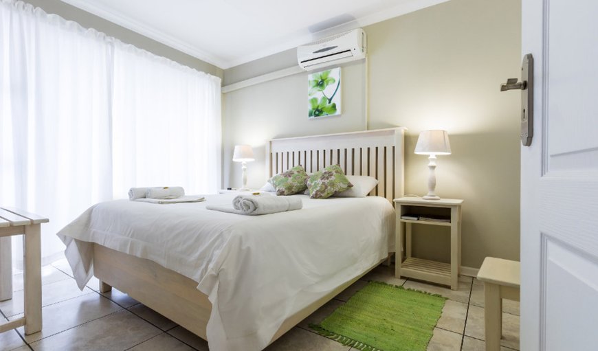 Self-Catering Unit 1 or 2: Main Bedroom - Unit 1

Built-in Cupboards, Electric Blankets, Air-conditioning, DStv Guesthouse Bouquet, Free WiFi and a Dressing Table with a Hairdryer.
Queen-sized Bed.