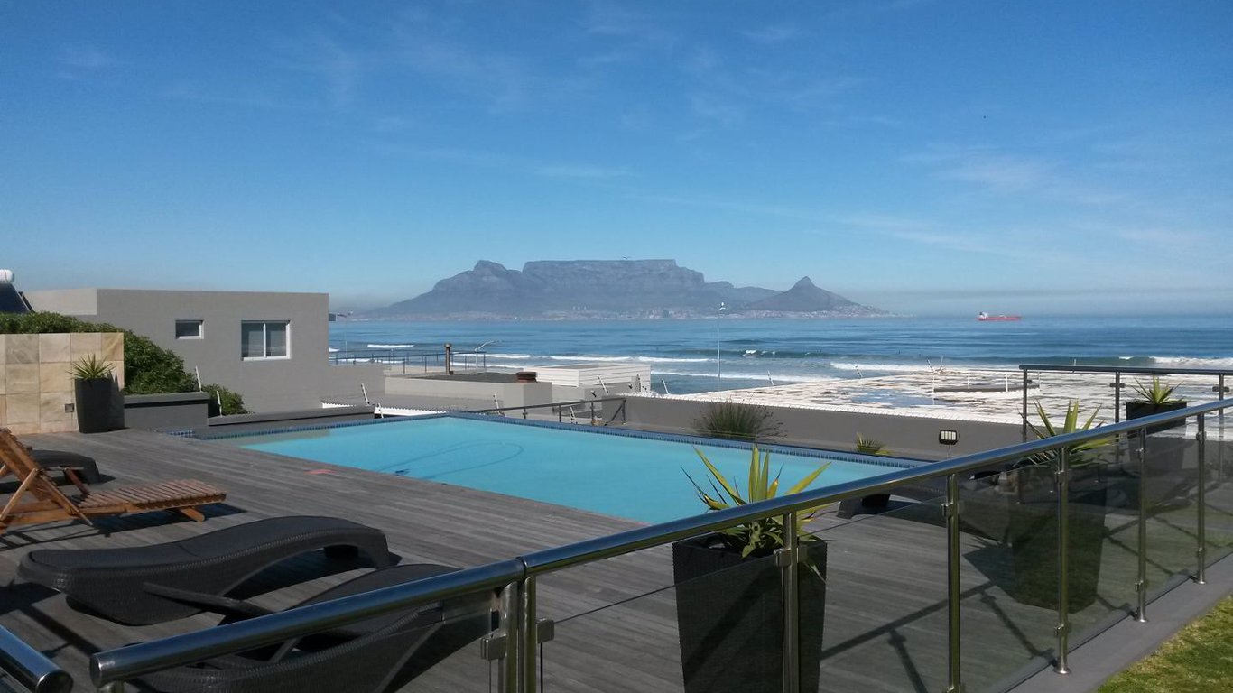 Infinity 505 in Bloubergstrand, Cape Town — Best Price Guaranteed