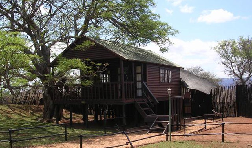 Chalet: Welcome to Zulani Safaris Game Farm