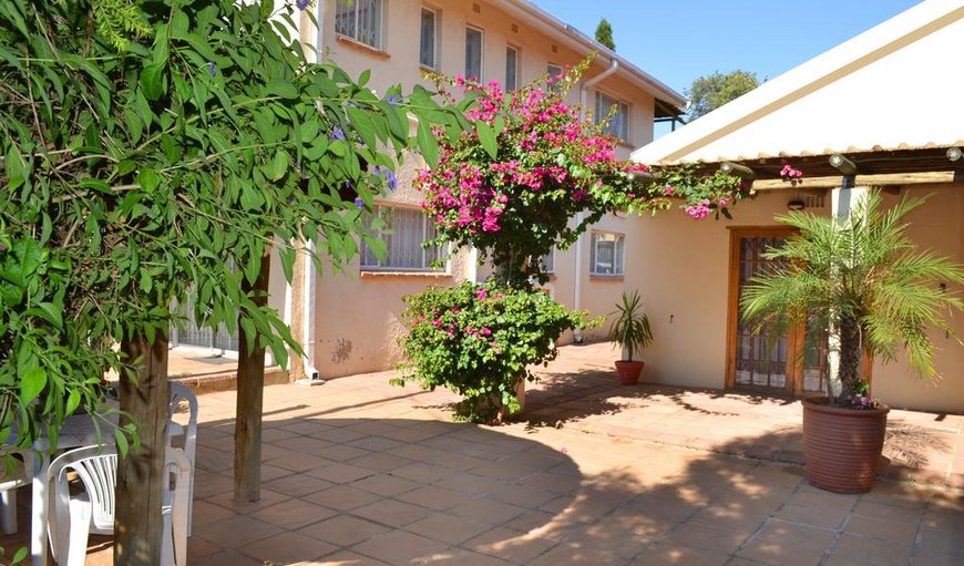 Welcome to Dove's Nest Guest House in Rhodesfield, Kempton Park, Gauteng, South Africa