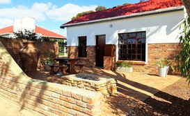 Muurkraal Cottage image