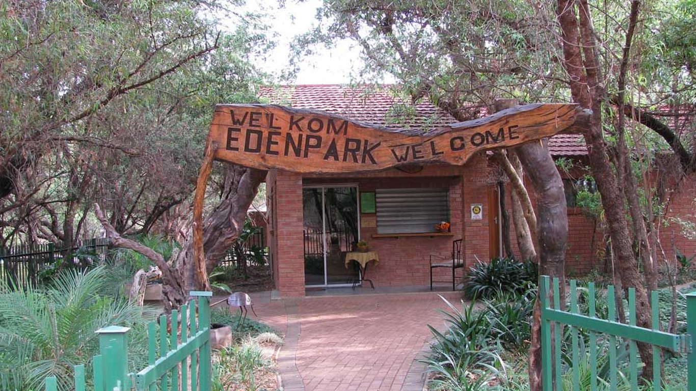 Eden Park - Camping & Caravan Park In Mookgophong — Best Price Guaranteed