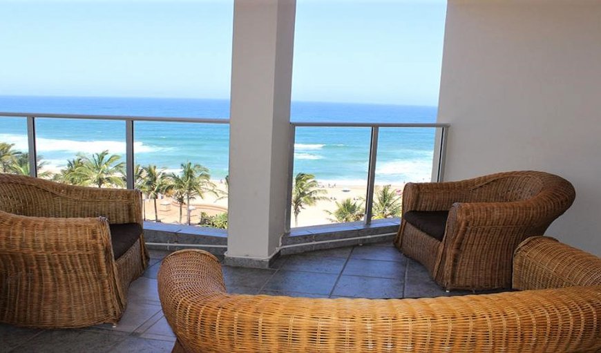 Welcome to Rondevoux 29 - self-catering apartment located in the secure Rondevoux apartment complex in the heart of Margate overlooking the main Blue Flag beach. in Margate, KwaZulu-Natal, South Africa