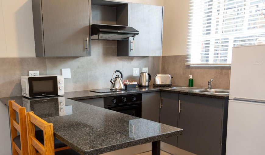 One Bedroom Apartment: Kitchenette