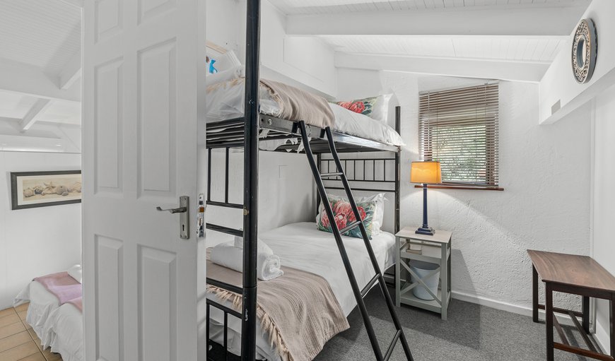 2 Bedroom Standard 3213: Bedroom with bunk bed