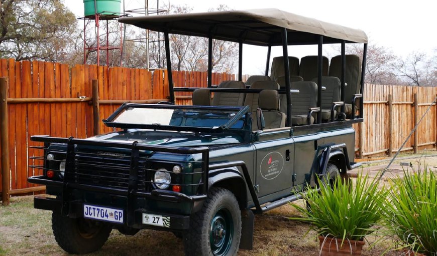 Crimson Bush Lodge in Dinokeng Game Reserve — Best Price Guaranteed