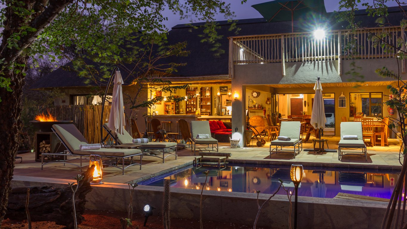 Ukuthula Bush Lodge in Hoedspruit Wildlife Estate, Hoedspruit — Best ...