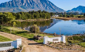 Duikersdrift Winelands Country Escape image