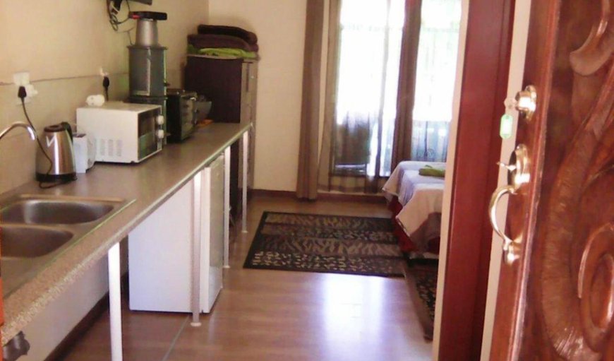 Self-Catering Unit 7: Self-Catering Unit 7 - Kitchenette