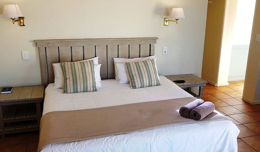 On the Beach 2, Langebaan, 2 Sleeper: Comfortable double bed