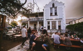 Barrel and Blues Backpackers image