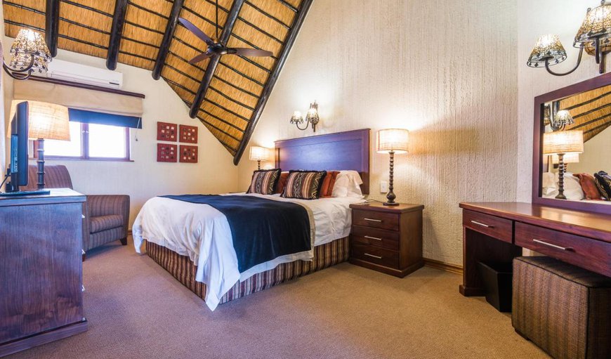 Kruger Park Lodge Unit No. 521: Bedroom