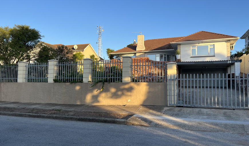 Exterior in Glendinningvale, Port Elizabeth (Gqeberha), Eastern Cape, South Africa
