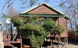 Cinnamon & Sage Country Cabins image