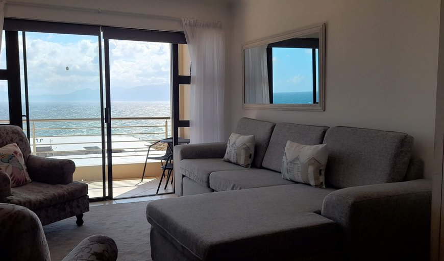 Welcome to Whale Cove @ Heavens Veranda in De Kelders, Gansbaai, Western Cape, South Africa