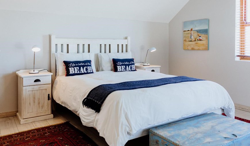 Paternoster Rentals-Family Tides Tops: Bedroom