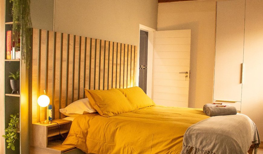 Studio Self-catering Apartment: Bed