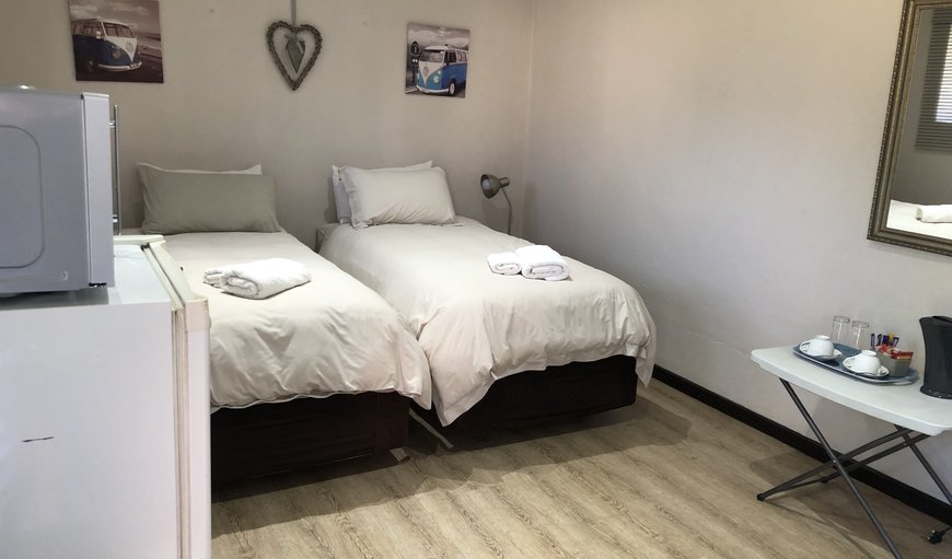 Twin Room - Wheelchair Friendly: Bed