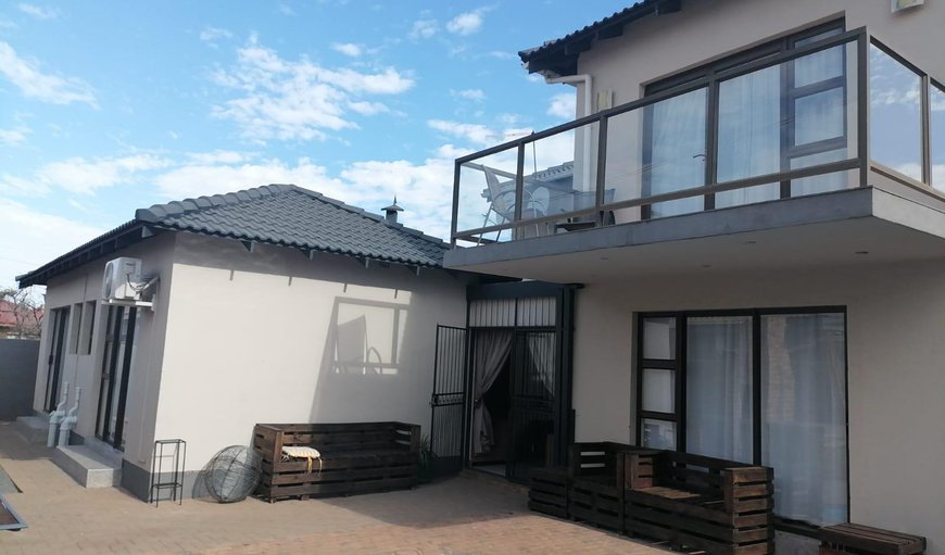 Pool view in Hillcrest, Kimberley, Northern Cape, South Africa