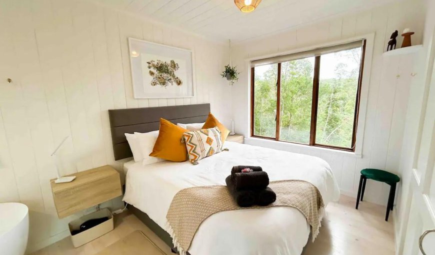 Timber Forest Chalet 1: Bed