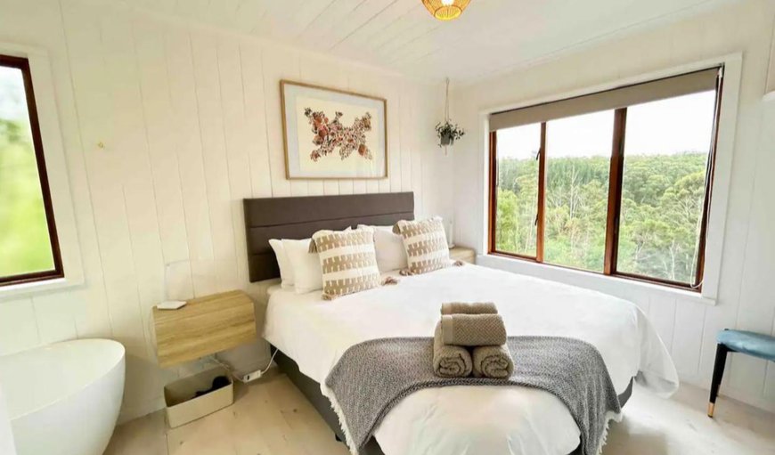 Timber Forest Chalet 3: Bed