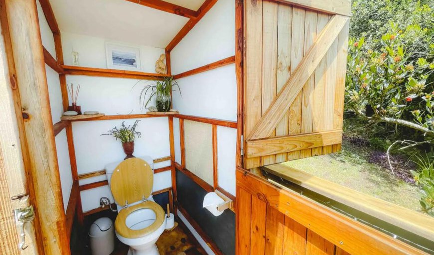 Eco Cabin and Glamping Tent: Toilet