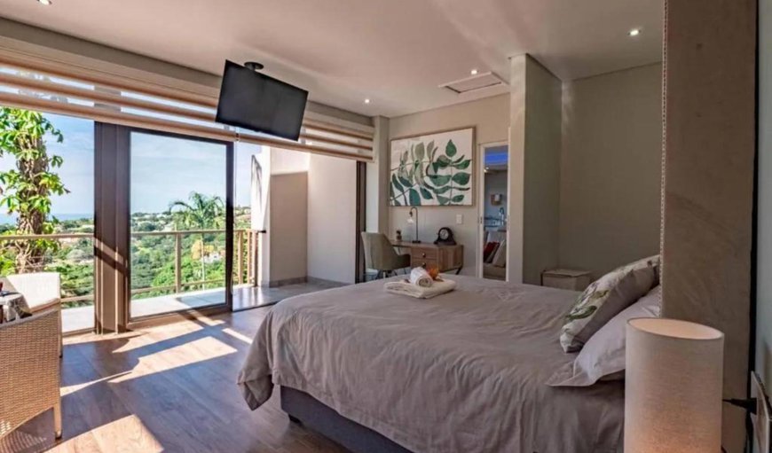 Triple Room with Balcony and Ocean View: Bed