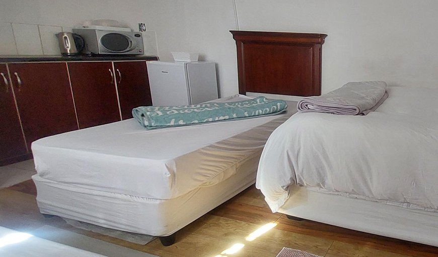 Standard Quadruple Room: Bed