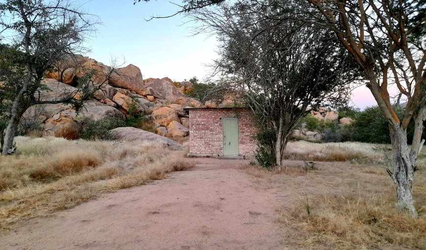 Erongo Rocks - Camp Petite: Bathroom