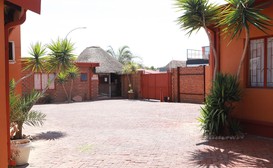 Oluzizi Guest House image