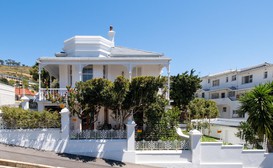 Tamboerskloof Luxury Apartments image