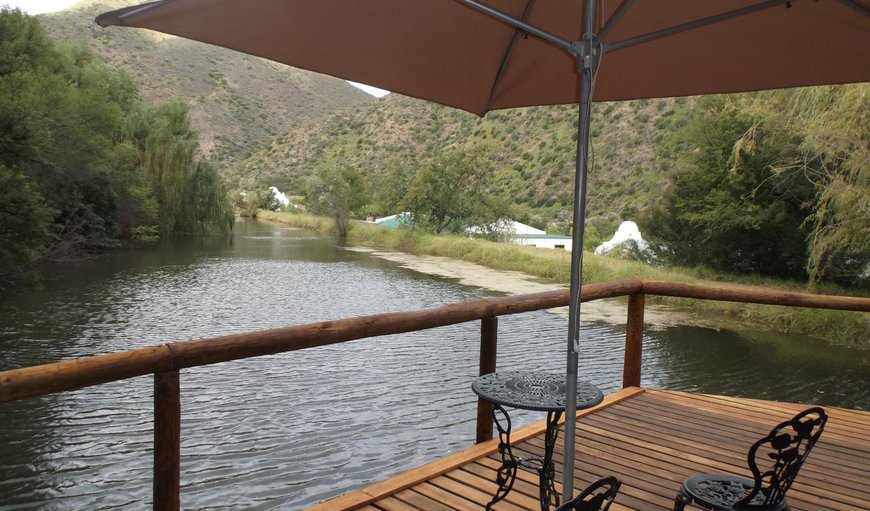 Waterfront Cottage  honeymoon bath 1: Balcony/Terrace