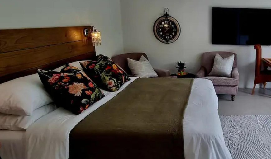 Mountain view Classic Apartment: Bed