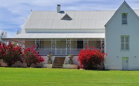 Red Ridge Mountain Lodge image