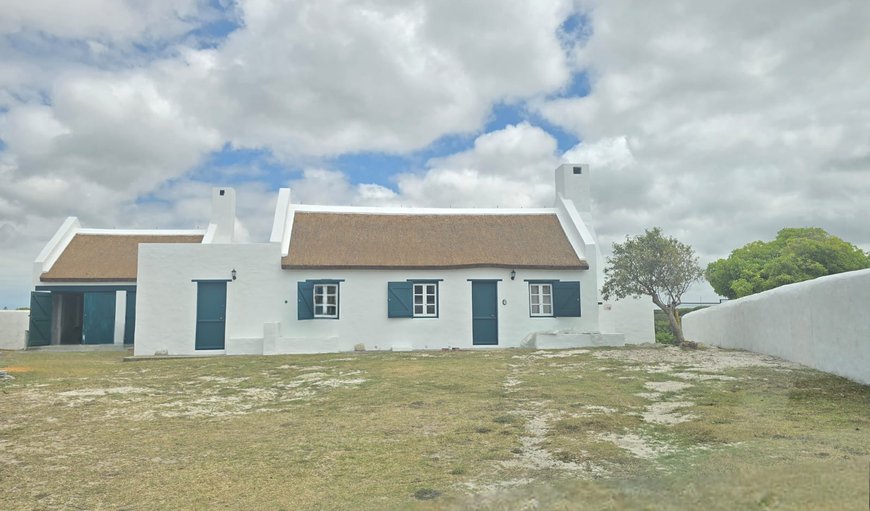 Exterior in Langezandt, Struisbaai, Western Cape, South Africa