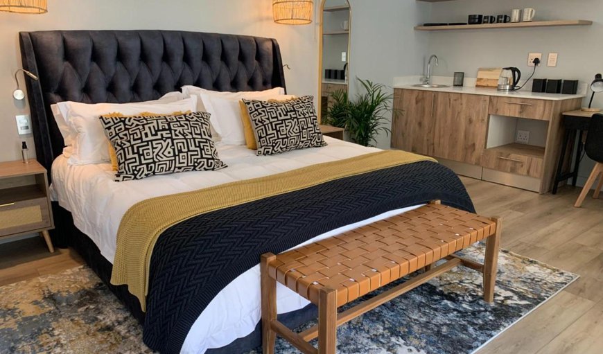 Luxury King Room - Uitsig: Bed